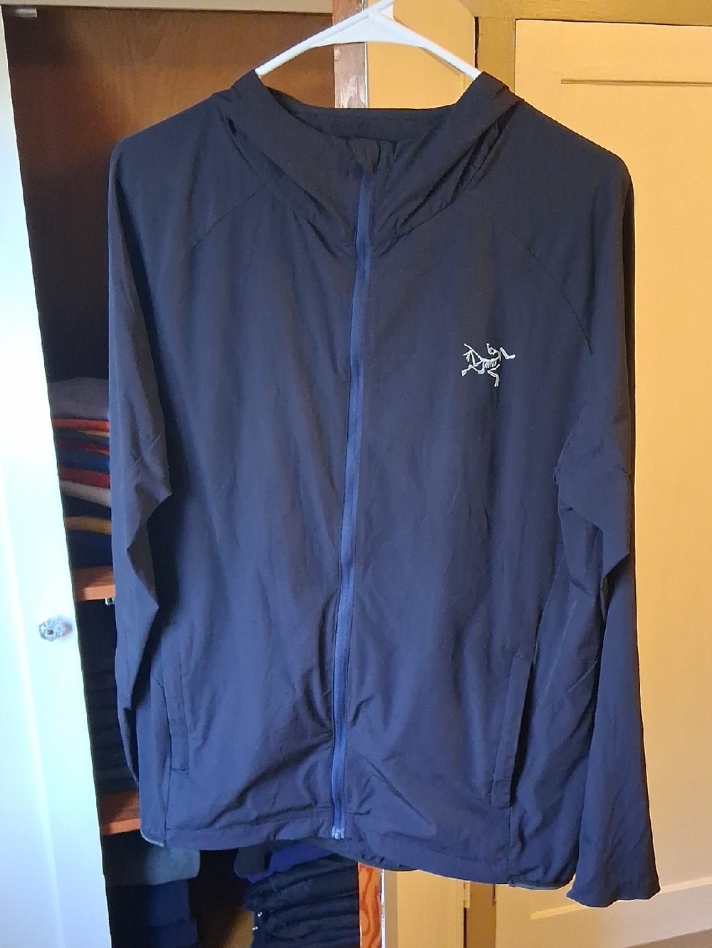 Arc'teryx Navy Blue Full-Zip Hooded Jacket